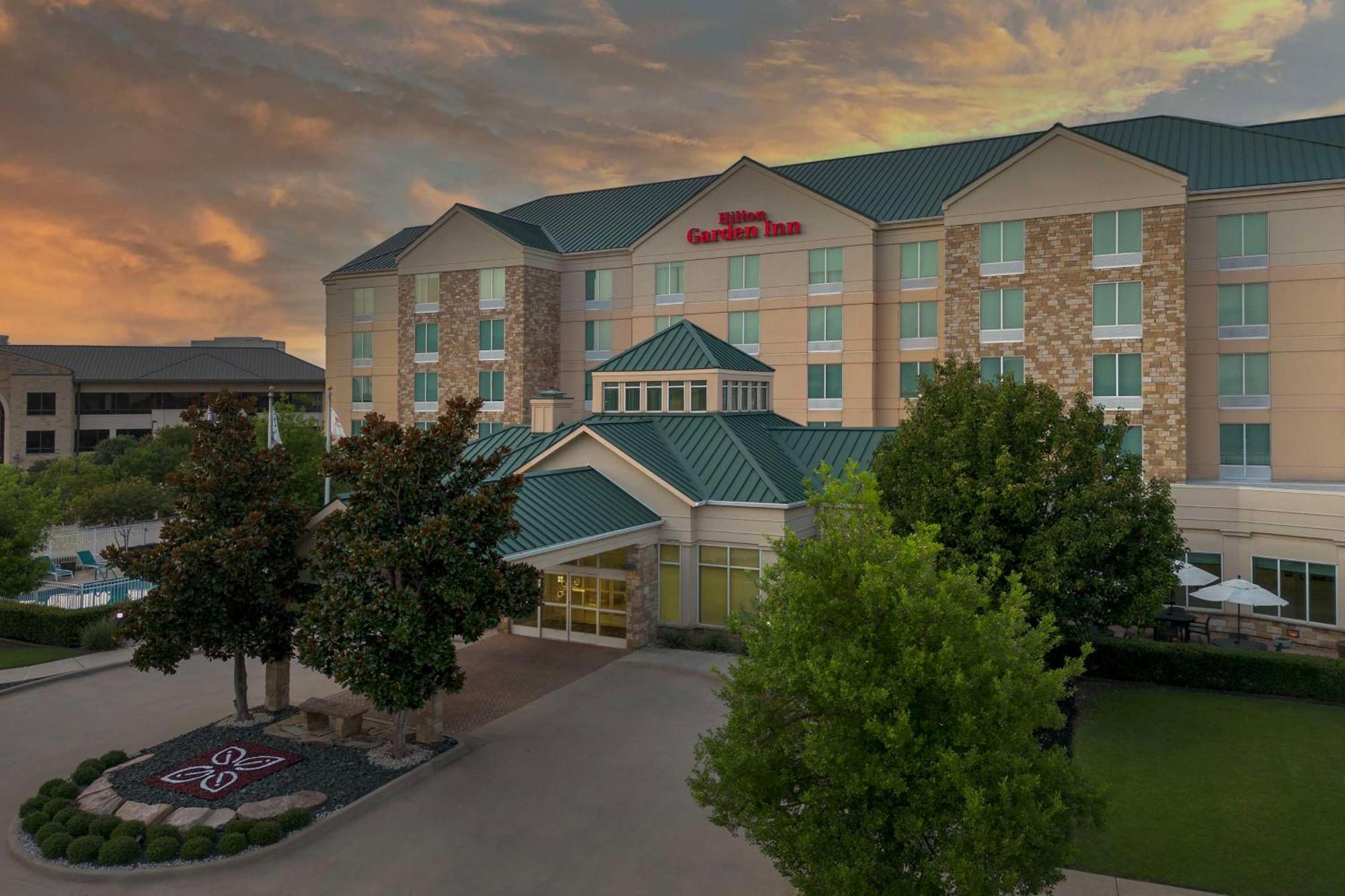 Hilton Garden Inn Frisco Kültér fotó