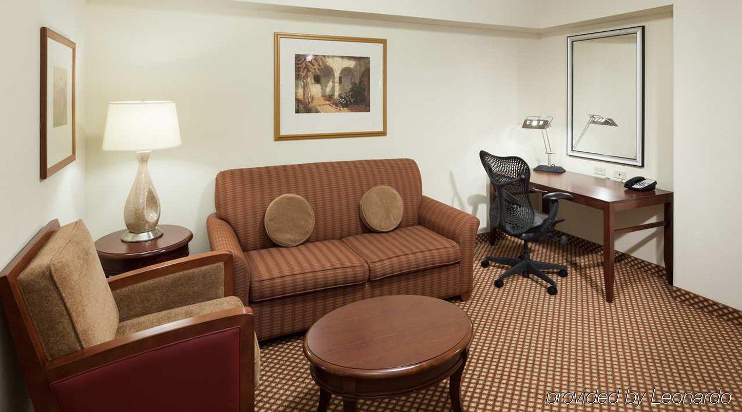 Hilton Garden Inn Frisco Kültér fotó